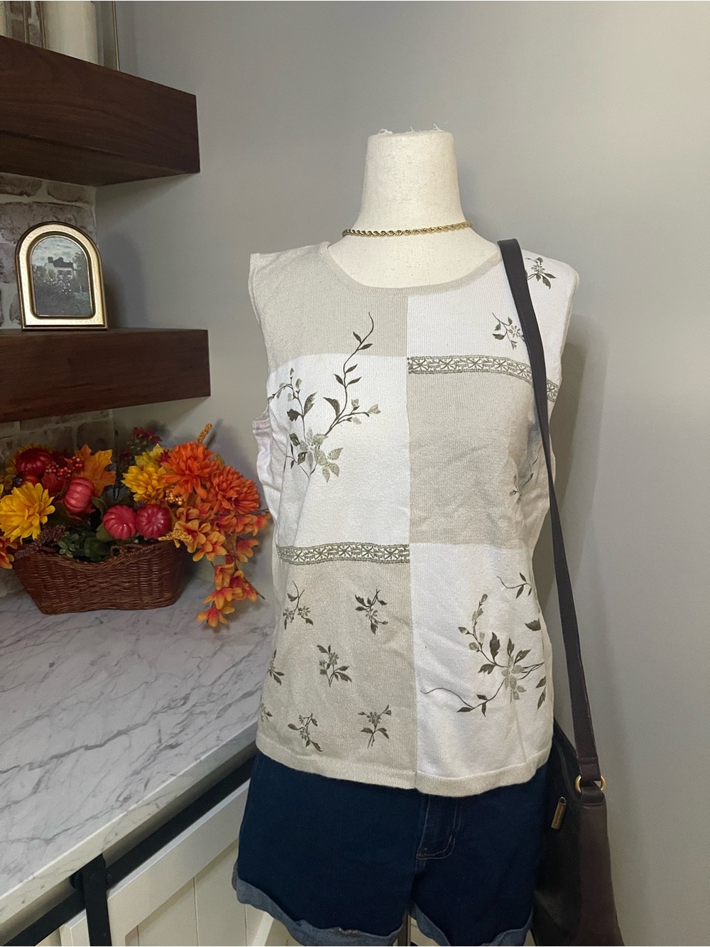 Emma James  Floral Tank Top  Medium